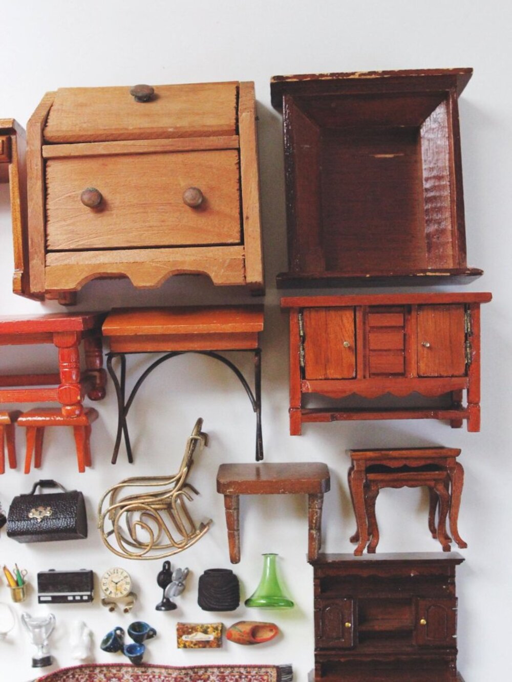 Vintage Dollhouse Miniature Furniture Collection Accessories Lot Mid Century - Picture 5 of 8